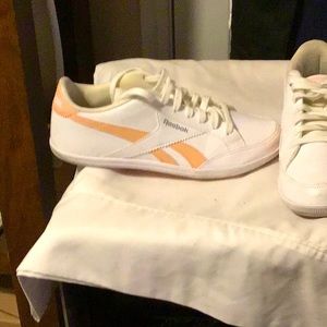 reebok pink and white ladies sneakers